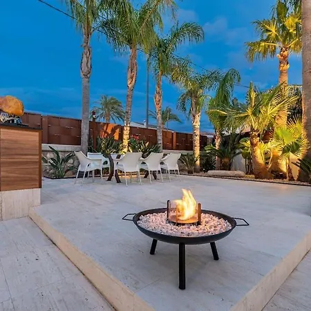 Apartment Lusso E Relax Con Piscina A 2 Minuti Dal Mare